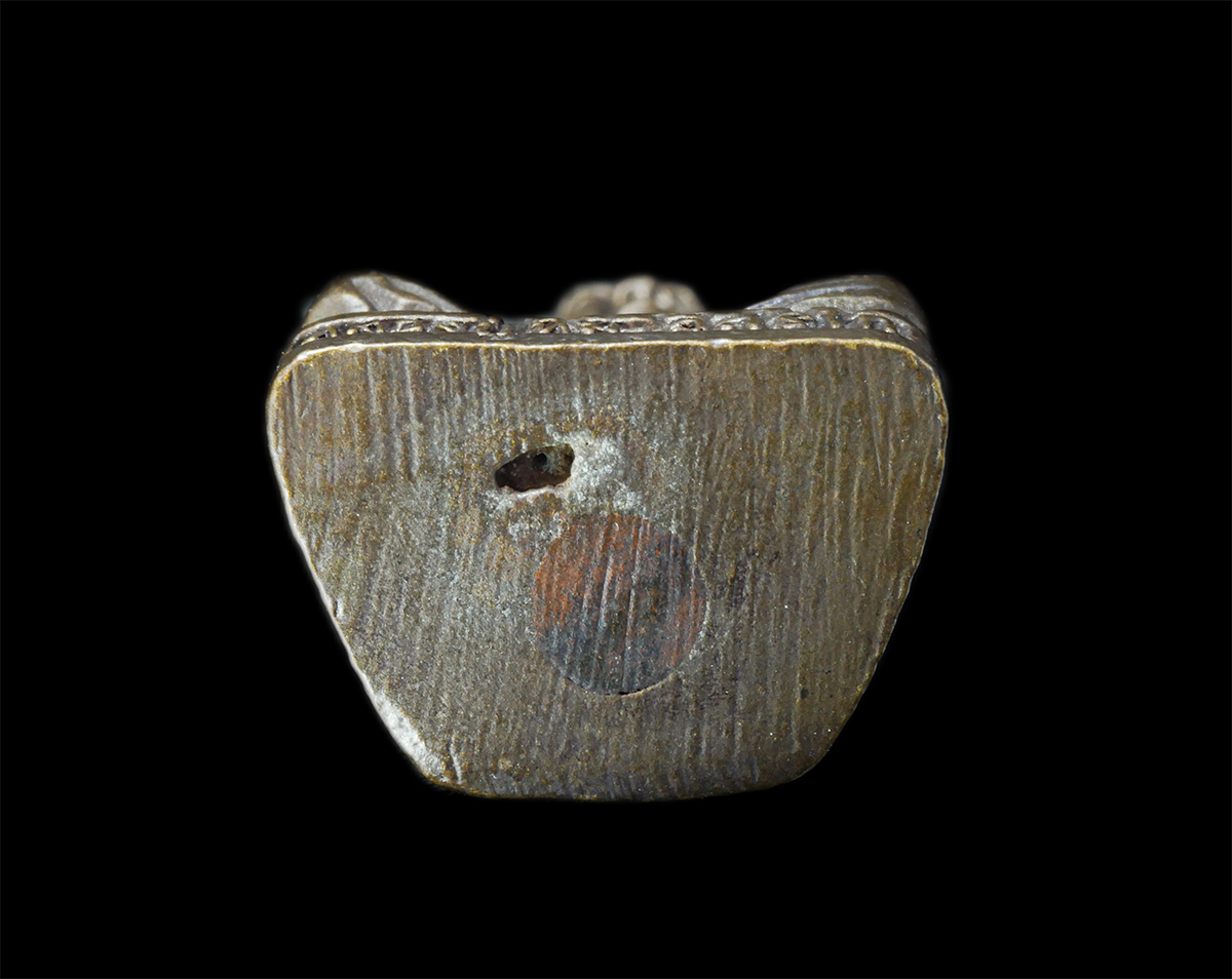 25Oct25 (196)ap.jpg - รูปหล่ออุดกริ่ง หลวงปู่ทิม วัดละหารไร่ งานผูกพัทธสีมา วัดหนองคอกหมู อ.บ้านค่าย จ.ระยอง ปี2549 พระเก่าสวย มวลสารดี พิธีใหญ่ น่าเก็บสะสมบูช พร้อมกล่องเด [..] | https://kamulet.in.th